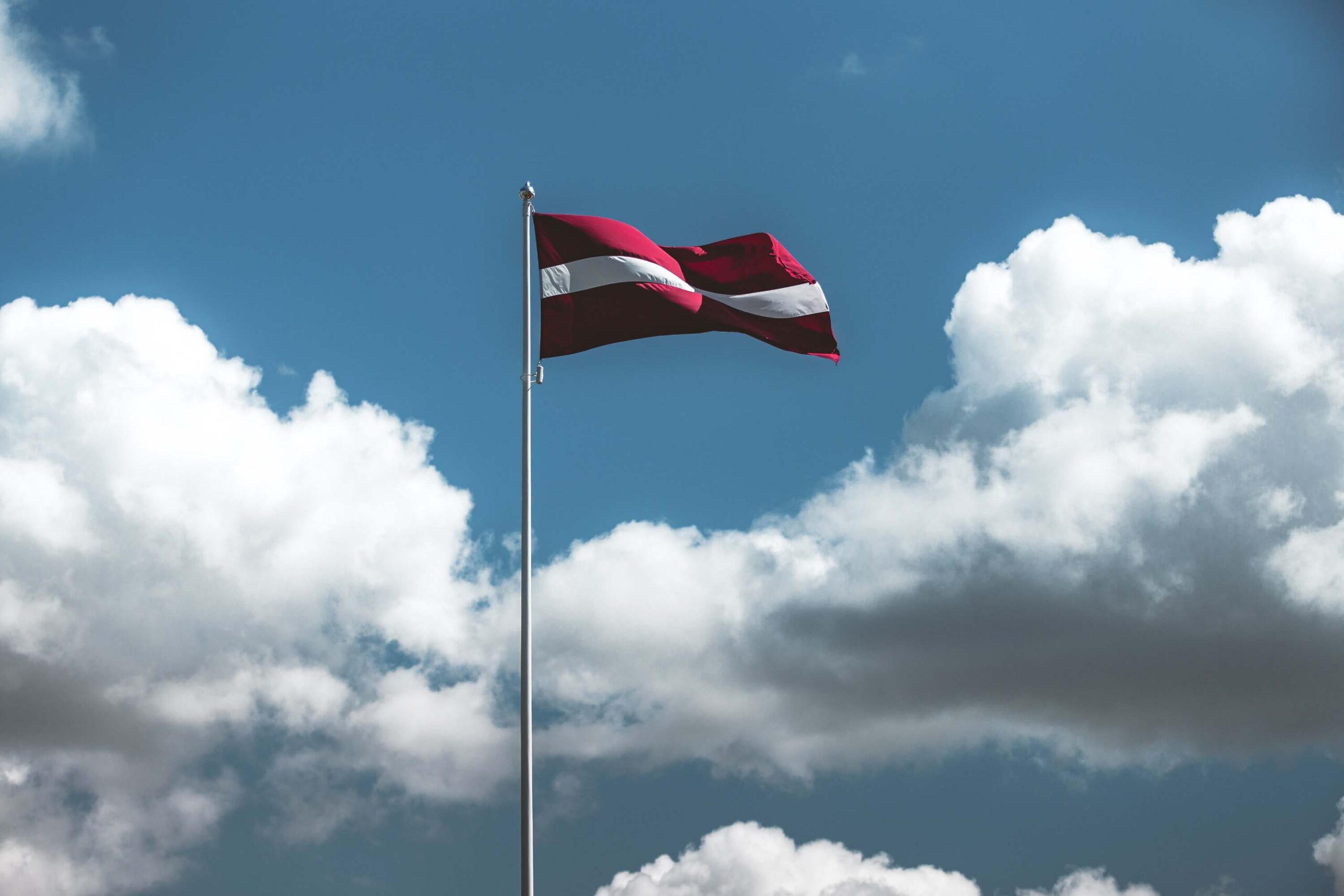 Latvia-Generic-flag